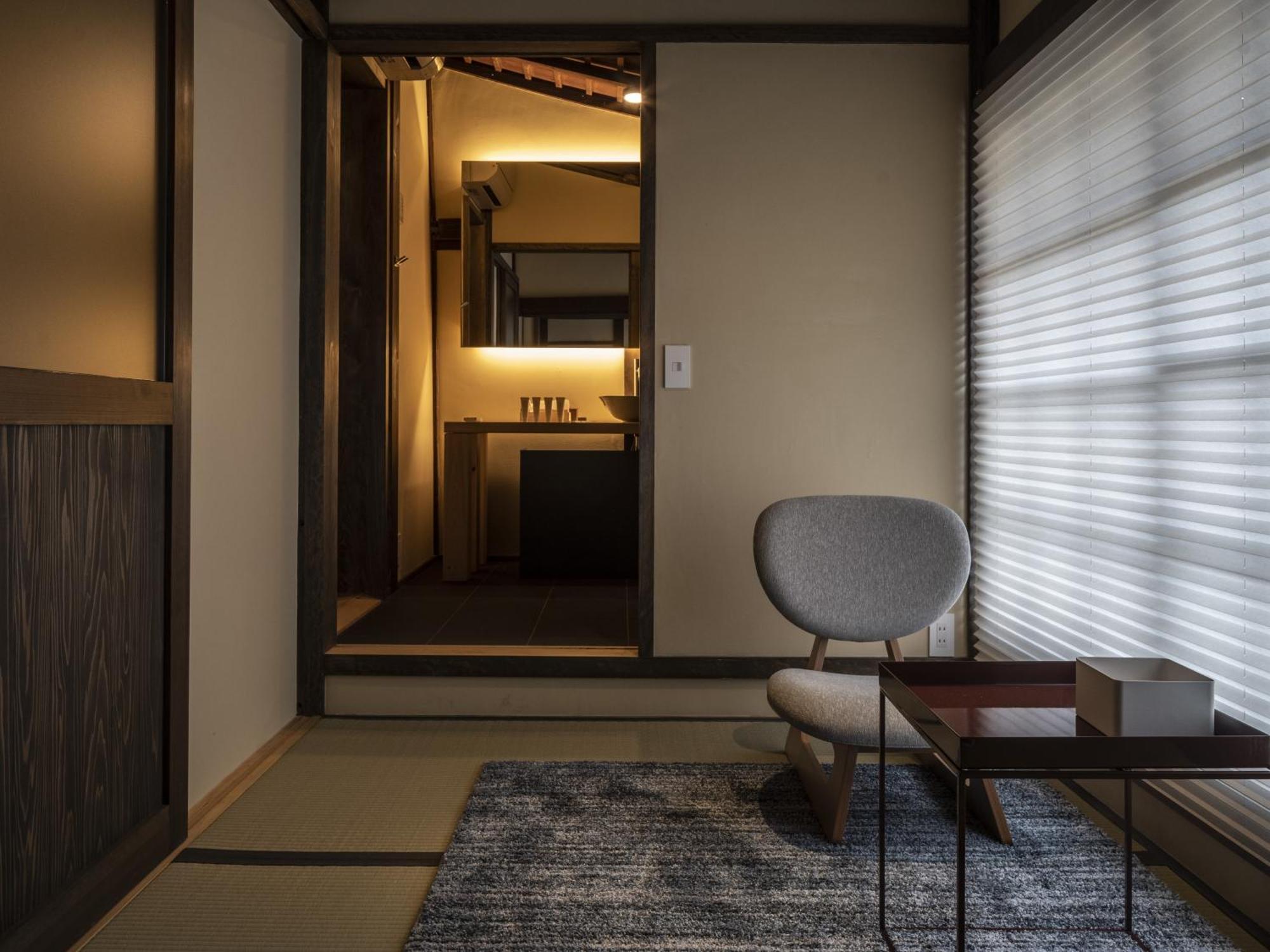 Nipponia Hotel Ozu Castle Town Экстерьер фото