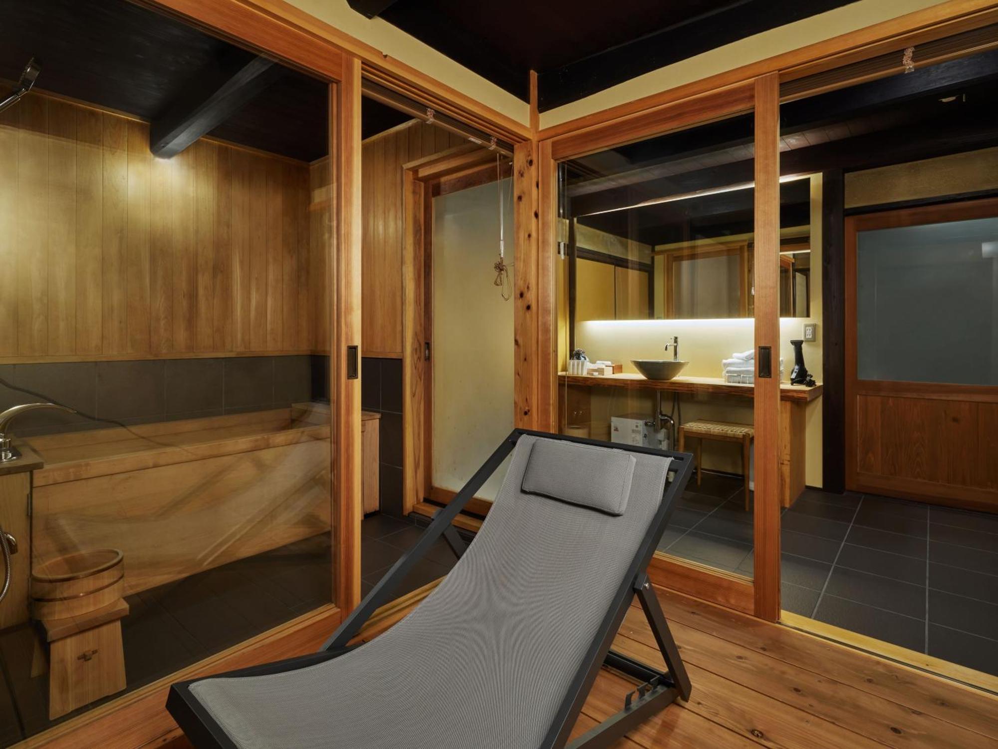 Nipponia Hotel Ozu Castle Town Экстерьер фото