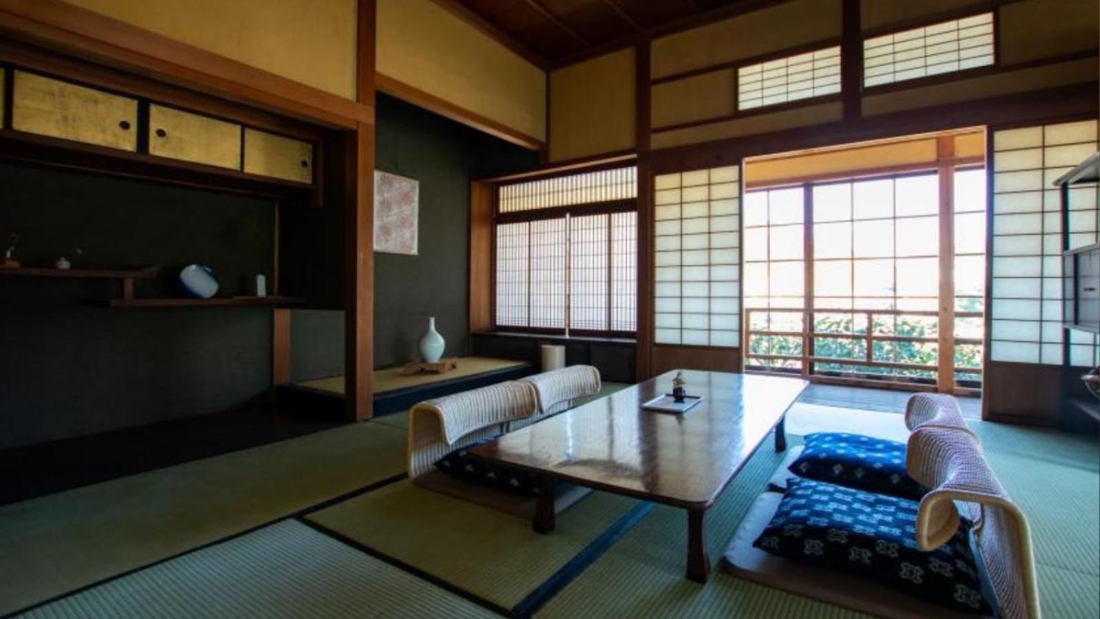 Nipponia Hotel Ozu Castle Town Экстерьер фото